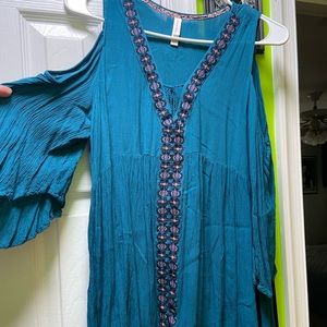 Xhilaration Cold Shoulder Boho Top Size XL